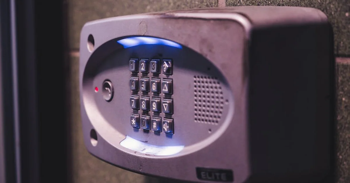 How to Fix a Garage Door Keypad Not Working: Complete Troubleshooting Guide - Coppell Garage